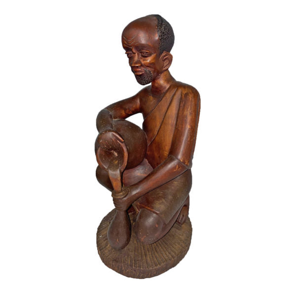 Tutsi Carving